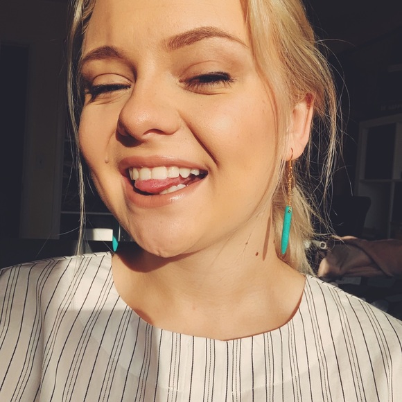 Meet Jennifer - Picture 4 of 7